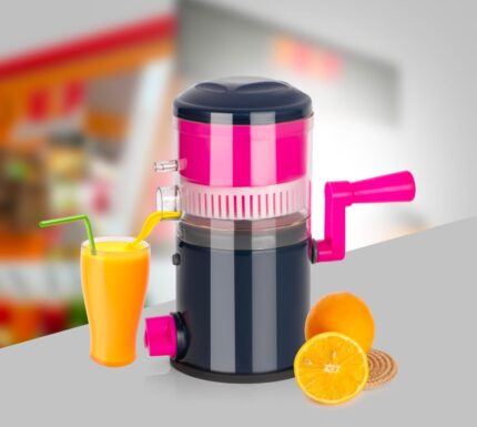 Hand juicer